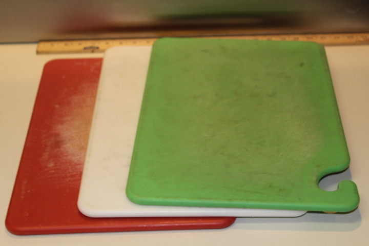 lot 58 image: Cutting Boards