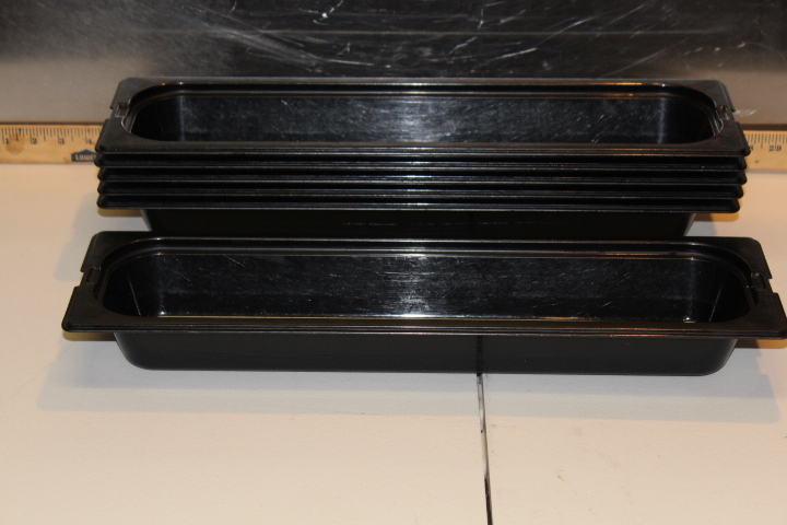 lot 89 image: Half size long pans