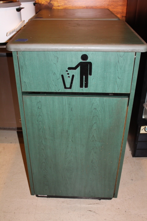 lot 25 image: Dining room waste can
