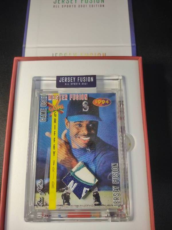 Lot Detail - 1994 Ken Griffey Jr. Seattle Mariners Game Worn