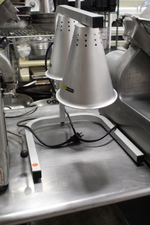 lot 50 image: French Fry warmer