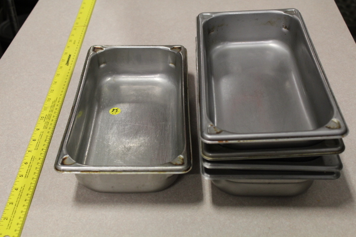 lot 85 image: 13 x 2.5 insert pans