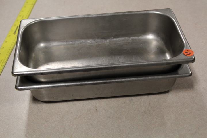 lot 183 image: 13 pans