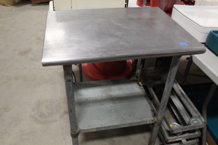 lot 222 image: Stainless steel table