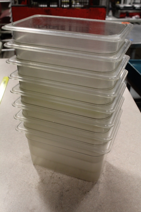 lot 239 image: 14 size pans