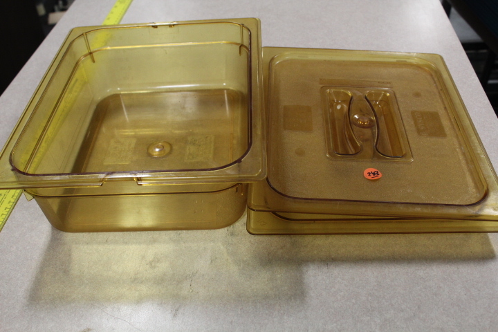 lot 243 image: Insert pan and lid lot