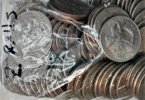 lot D2-SE85 image: 2 roll of 1776-1976 Bicentennial Quarters 25 cents