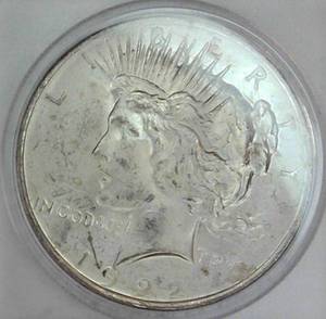 lot B2-JT38 image: 1- 1922 Peace Dollar 1$ Silver