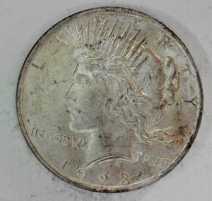 lot B2-JT44 image: 1- 1923 Peace Dollar 1$ Silver