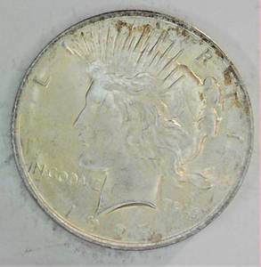 lot B2-JT47 image: 1- 1923 Peace Dollar 1$ Silver
