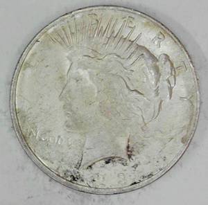 lot B2-JT53 image: 1- 1923 Peace Dollar 1$ Silver