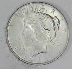 lot B2-JT62 image: 1- 1923 Peace Dollar 1$ Silver