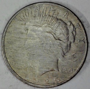 lot B2-JT68 image: 1- 1925 Peace Dollar 1$ Silver