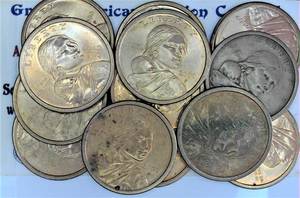 lot B4-JT77 image: 13- Sacagawea Dollar 1$
