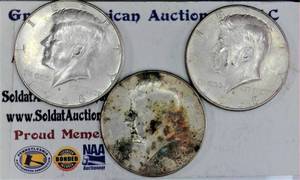 lot C2-JT105 image: 3 - 1968 Kennedy Half Dollar 50 Cents