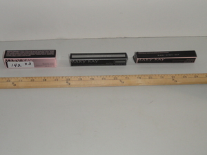 lot 142 image: Mary Kay Cosmetics #7