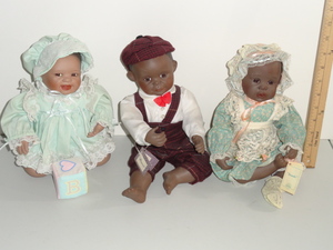 lot 200 image: Yolanda Bello Collectible Dolls