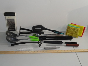 lot 223 image: Kitchen Utensils Lot #1