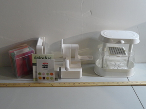 lot 229 image: Spiralizer and French Fry Cutter