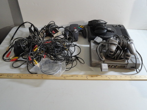lot 243 image: Gaming Lot
