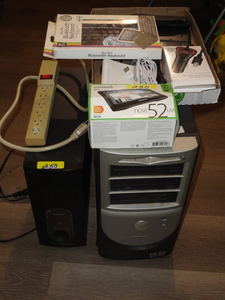 lot 250 image: Electronics Lot