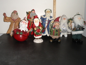 lot 289 image: Santa Clauses #4