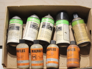 lot 307C image: Magnaflux Powder and Prepared Bath Lot