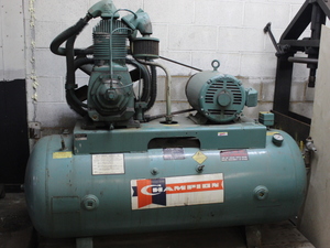 lot 349 image: Industrial Air Compressor