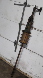 lot 365 image: Vintage Oil Drum Hand Pump