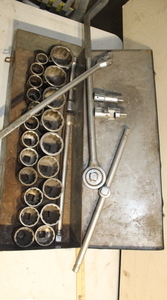 lot 379 image: Wright 34 Socket Set