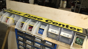 lot 381 image: ATC Fuses