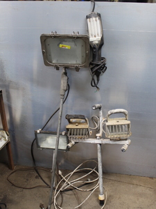 lot 401 image: Work Lights Lot