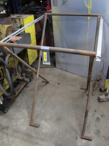 lot 403 image: Go-Kart Stand