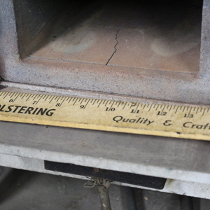 lot 404 image: Electric Furnance