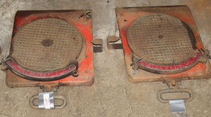 lot 405 image: Vintage Blue Point Wheel Alignment Turntables