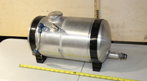 lot 413 image: Aluminum Fuel Tank