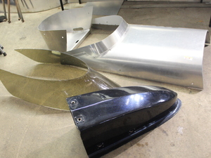 lot 418 image: Drag Car Hood  Seat Pan  Nose  Flexan Windshield Lot