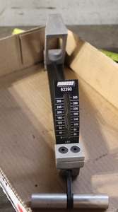 lot 425 image: Moroso Valve Seat Pressure Tester
