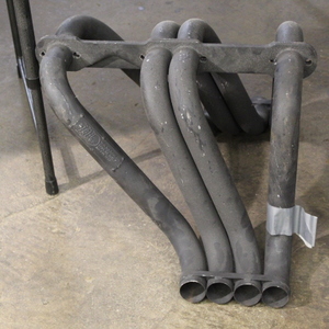 lot 428 image: Chevy Small Block Headers