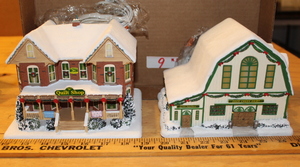 lot 9 image: Hawthorne Village (Thomas Kinkade) - John Deere Creek Village Collection #1