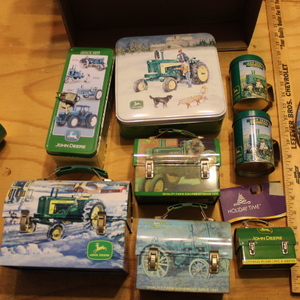 lot 24 image: John Deere Tin Items Lot #2