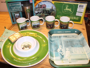 lot 25 image: John Deere Coffee Mugs  Travel Mug and Other Food Related Items Lot