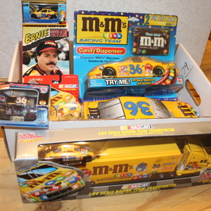 lot 79 image: M&Ms Racing (Ernie Irvan) Lot - NIB