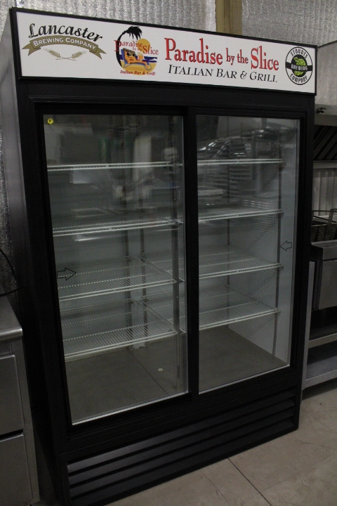 lot 9 image: Beverage Air Sliding Door Cooler