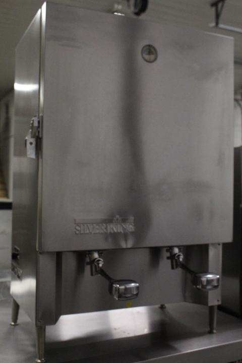 lot 27 image: Silver King  Milk  Beverage Cooler and Dispenser