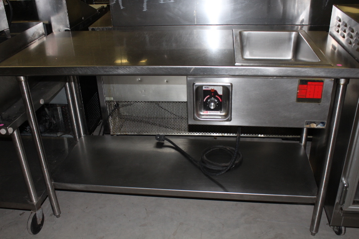 lot 31 image: APW Wyott Steam Table - Very Nice