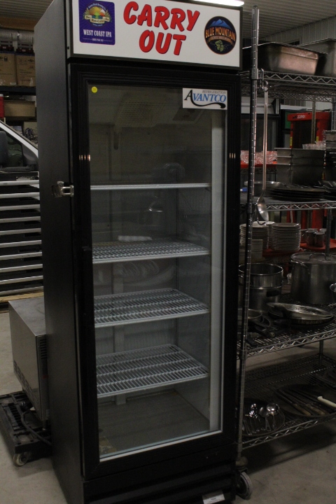 lot 46 image: Avantco Glass Door Cooler