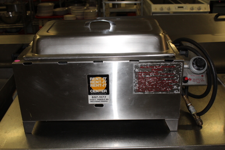 lot 57 image: Portable Propane CookerWarmerServer