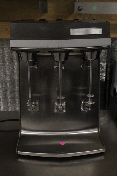 lot 58 image: Hamilton Beach Milk Shake Blender