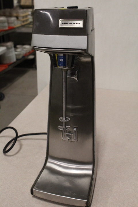 lot 75 image: Hamilton Beach Milk Shake Blender